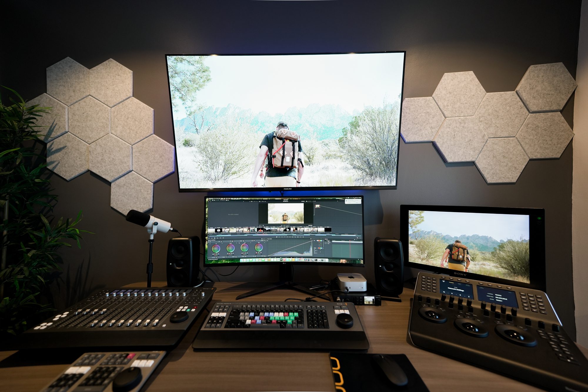 The MCX grading suite, panel and reference monitor