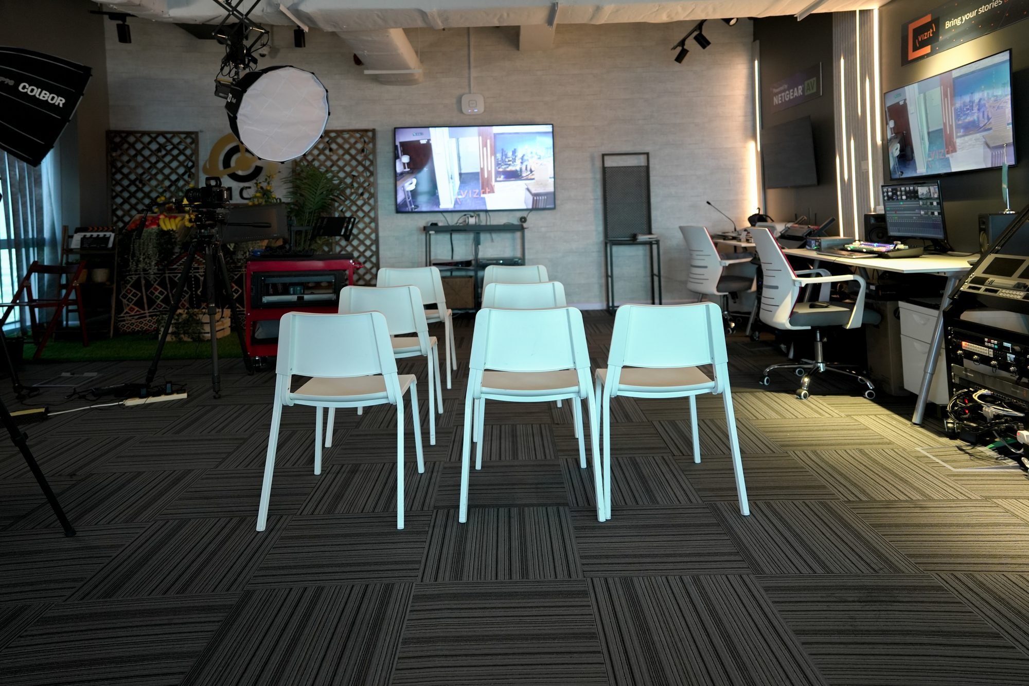 Seating set out on the MCX floor for a session